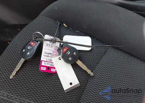 2017 Nissan Sentra S z USA, uszkodzony, nr VIN 3N1AB7AP6HY388414